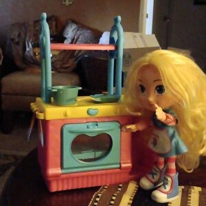 ❤️ FINAL REDUCTION.  Oven with Doll and Accessories